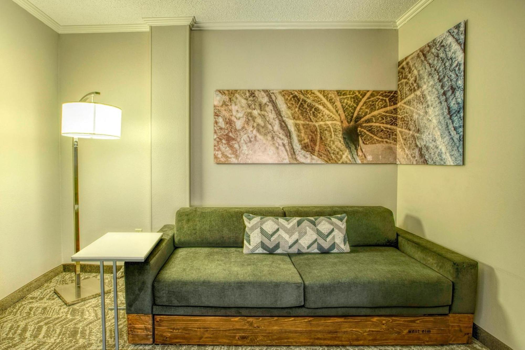 Springhill Suites By Marriott Lawrence Downtown Exterior foto